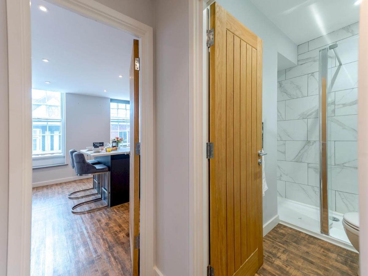 Pass The Keys 5B One Bedrom Central Modern Apartment Shrewsbury Zewnętrze zdjęcie